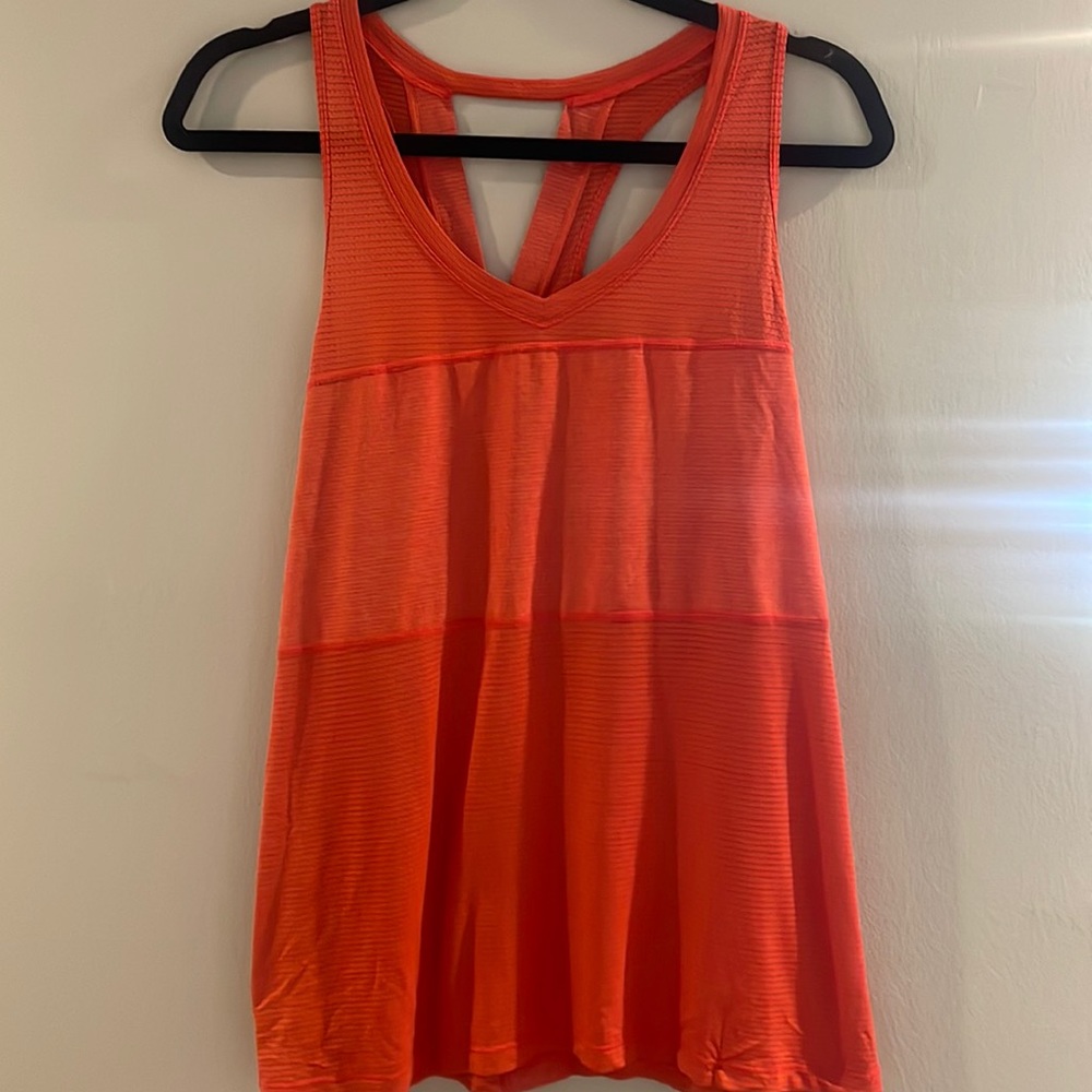 Burnt orange lululemon tank